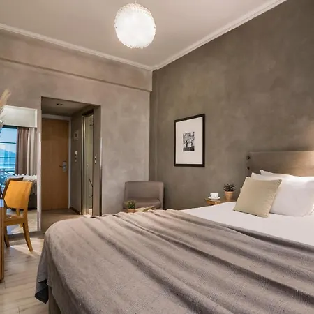 Phoenix Hotel