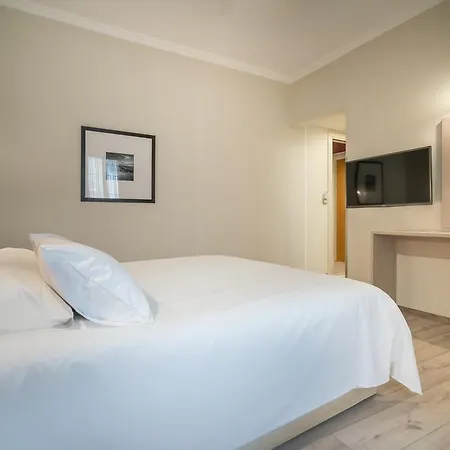 Hotel Phoenix 3*